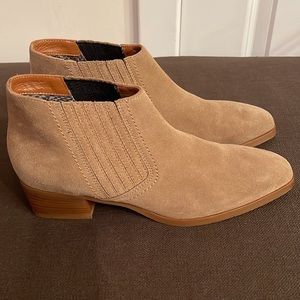 Aquatalia Boots Booties